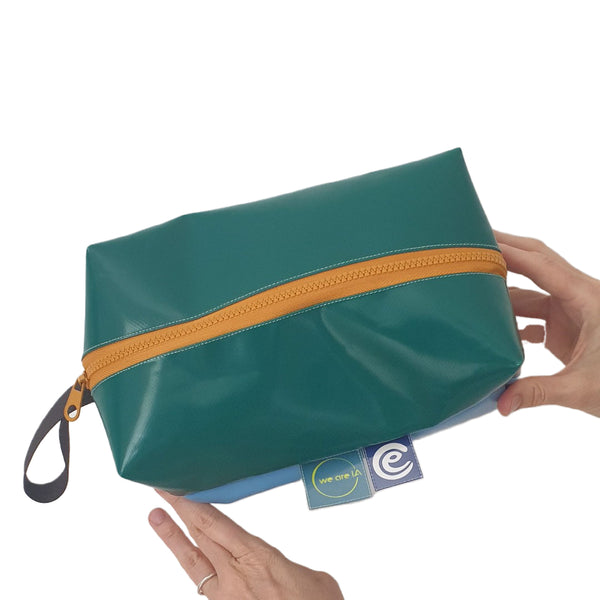 Box Wash Bag / Gym Bag Earth Conscious