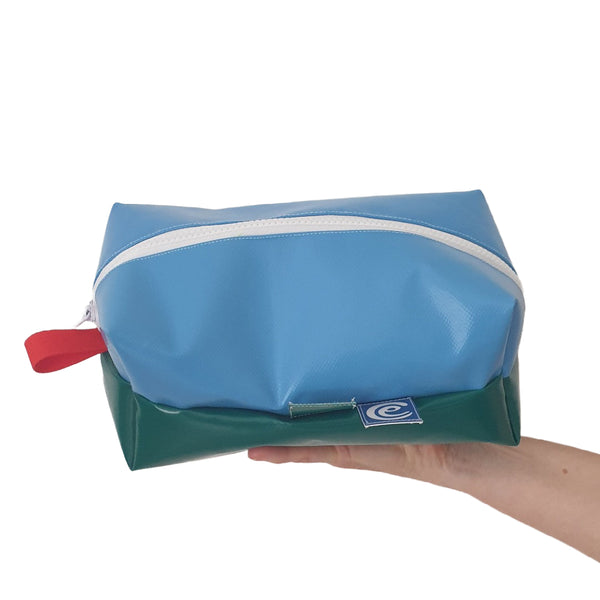 Box Wash Bag / Gym Bag Earth Conscious